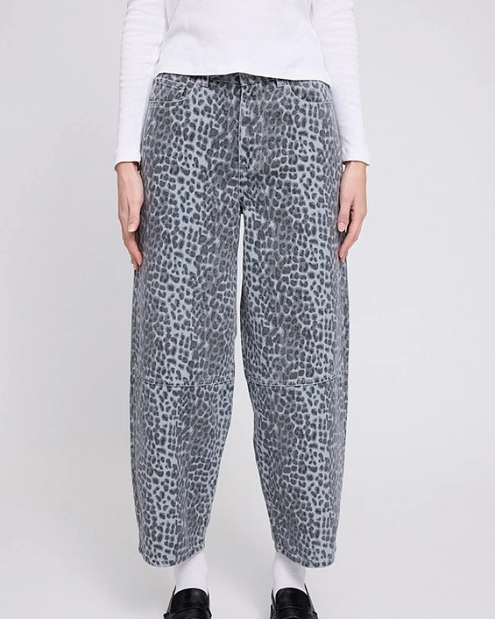 Mazine Damen vegan Jeans Im Barrel Bedruckt Grau