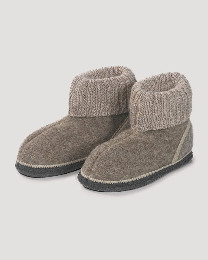 hessnatur Kinderschuhe Hüttenschuh aus Rhönschaf-Schurwolle - braun - Größe 25
