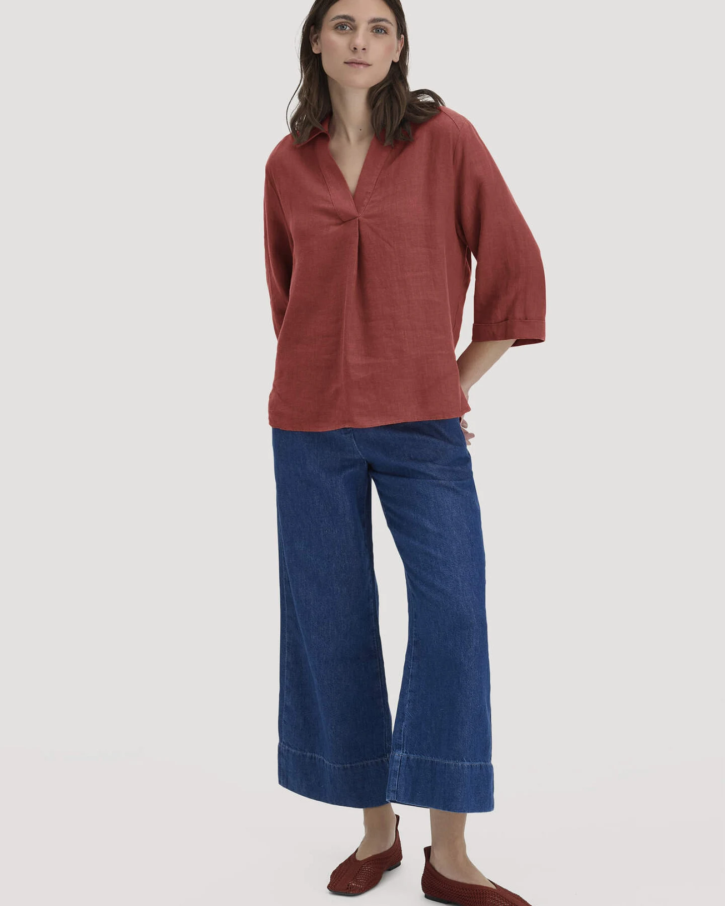 hessnatur Damen Bluse Relaxed aus Leinen - braun - Größe 34 – Ansicht 2