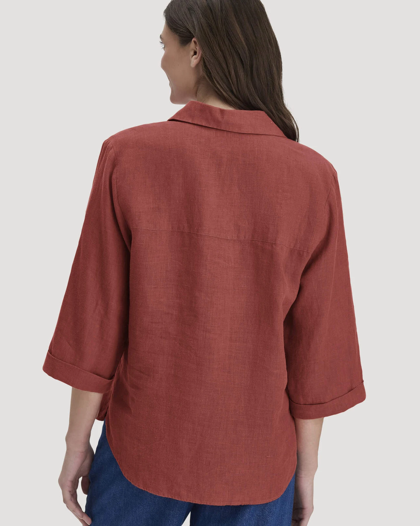 hessnatur Damen Bluse Relaxed aus Leinen - braun - Größe 40 – Ansicht 3