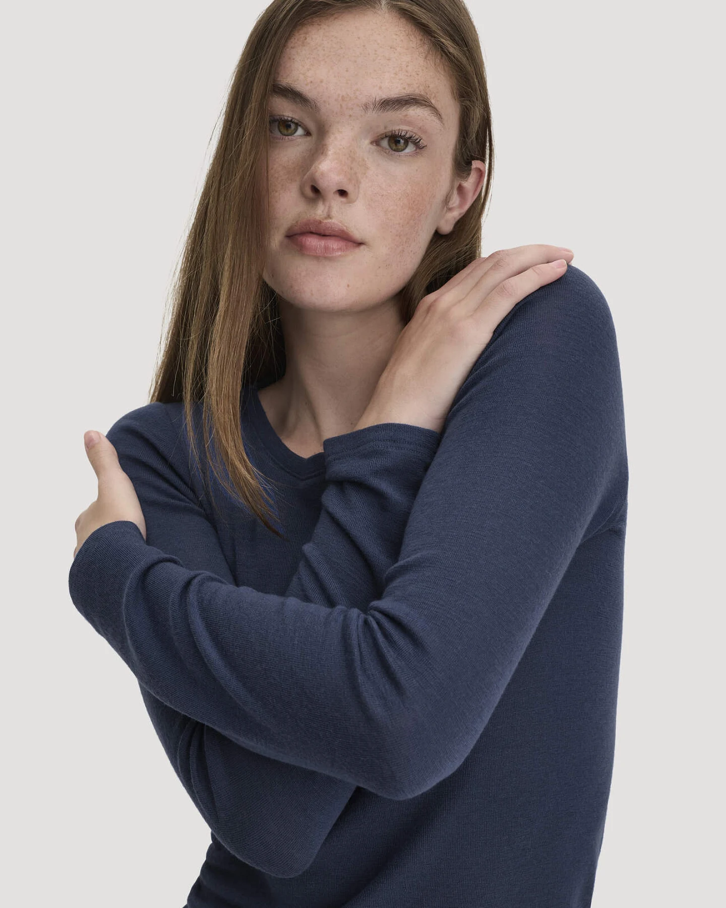 hessnatur Damen Longsleeve PURE FUNCTION aus Bio-Merinowolle mit Seide - blau - Größe 34 – Ansicht 2