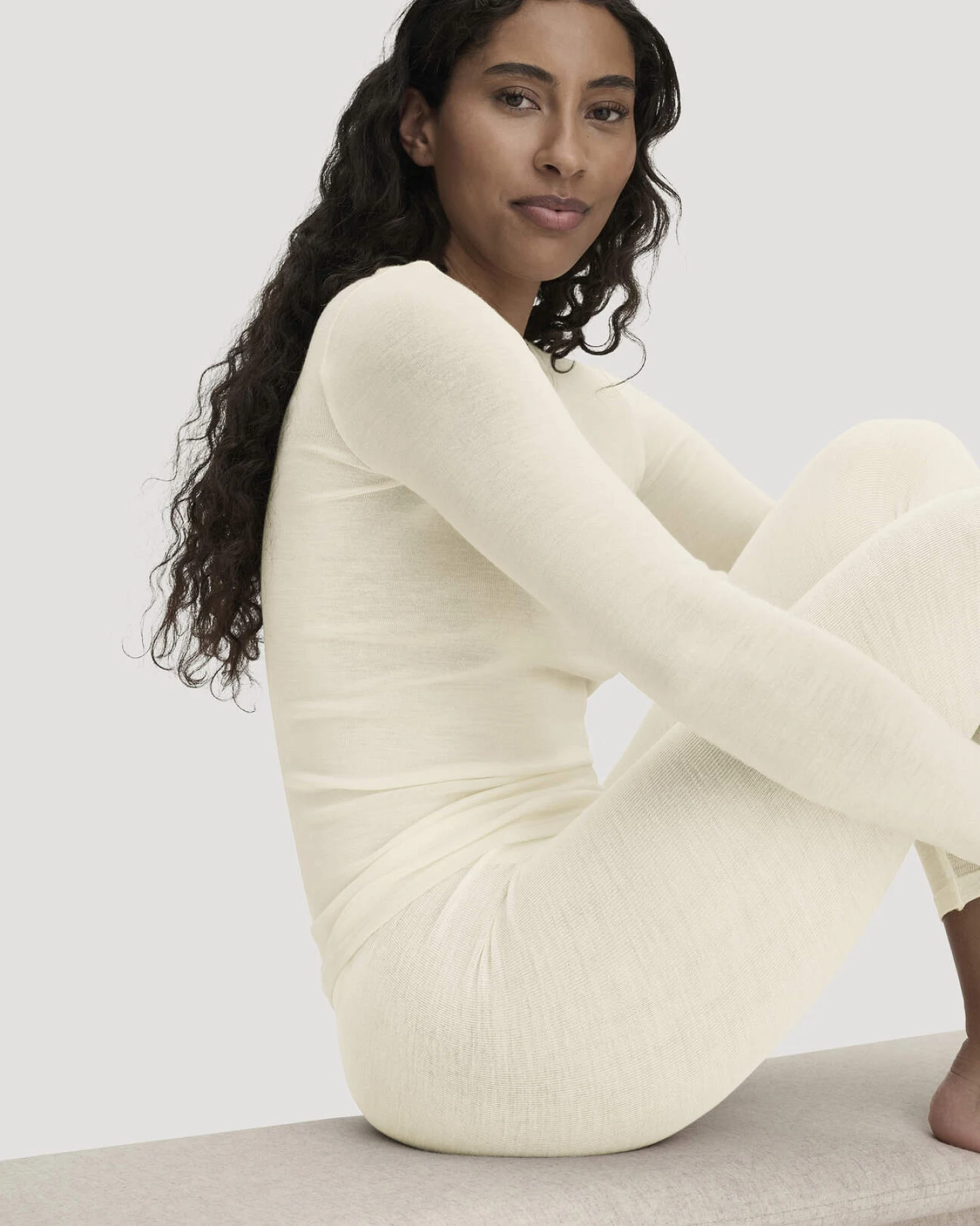 hessnatur Damen Longsleeve PURE FUNCTION aus Bio-Merinowolle mit Seide - natur - Größe 40 – Ansicht 2