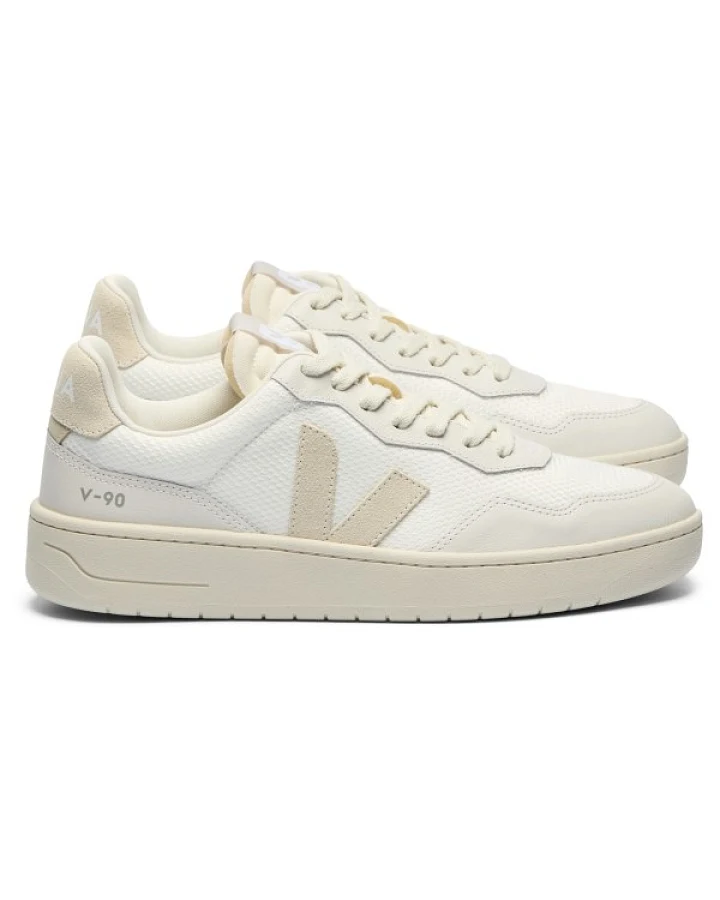 Veja - V-90 - Sneaker Gr 46 beige