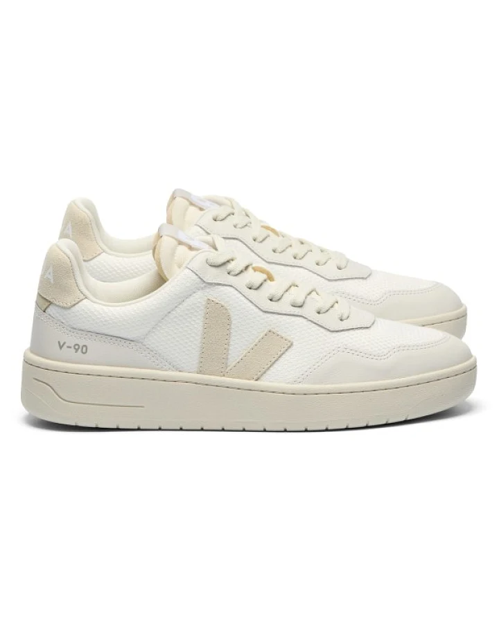 Veja - Women's V-90 - Sneaker Gr 39 beige