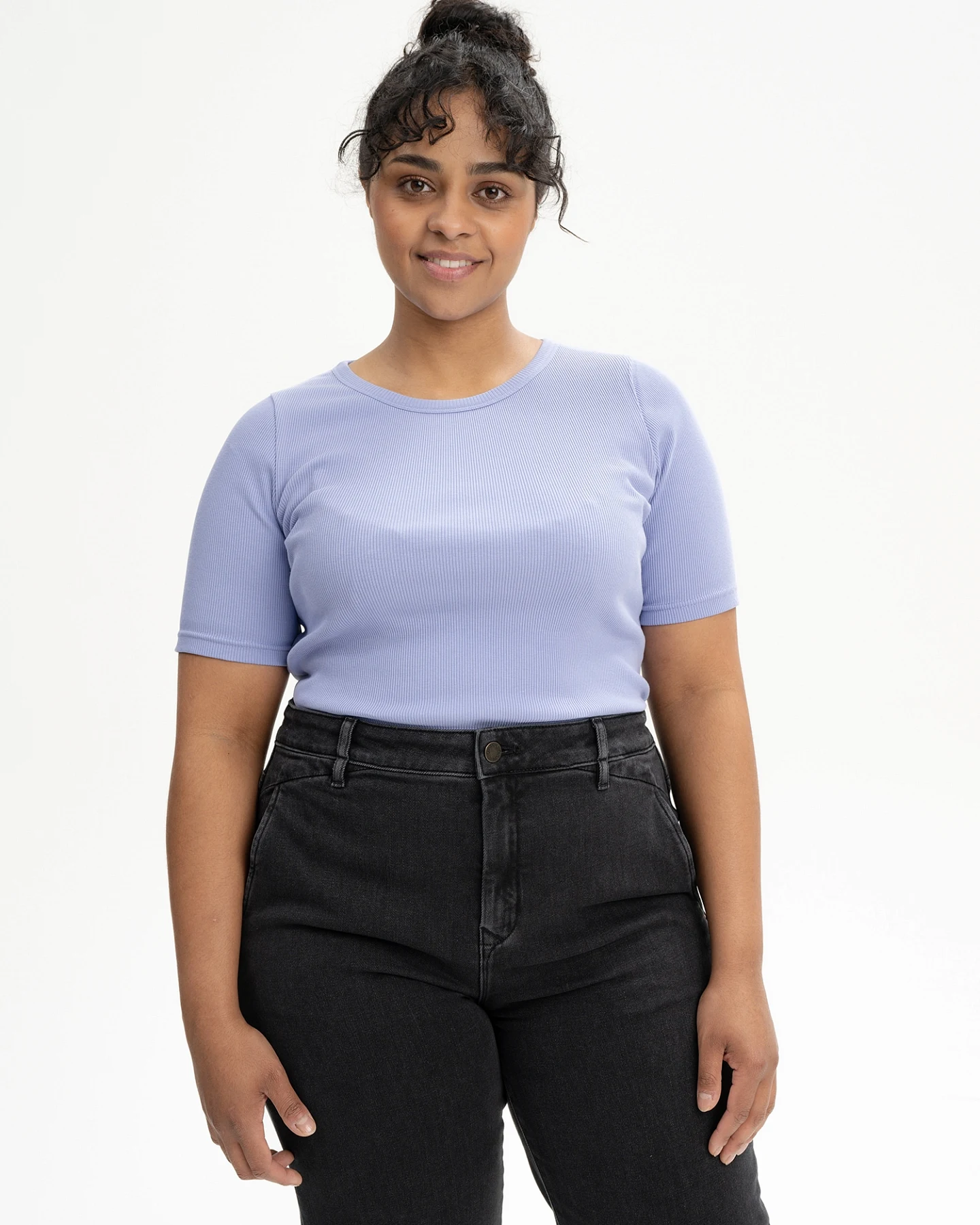 MELA T-Shirt Jasleen – Ansicht 2