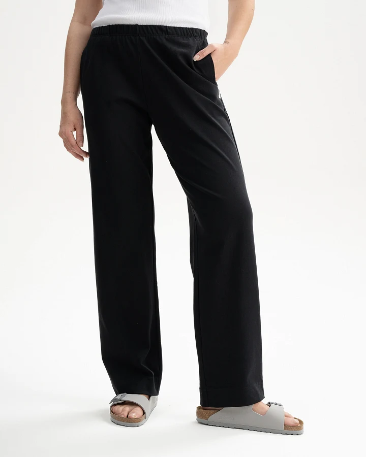 MELA Hose Kirani
