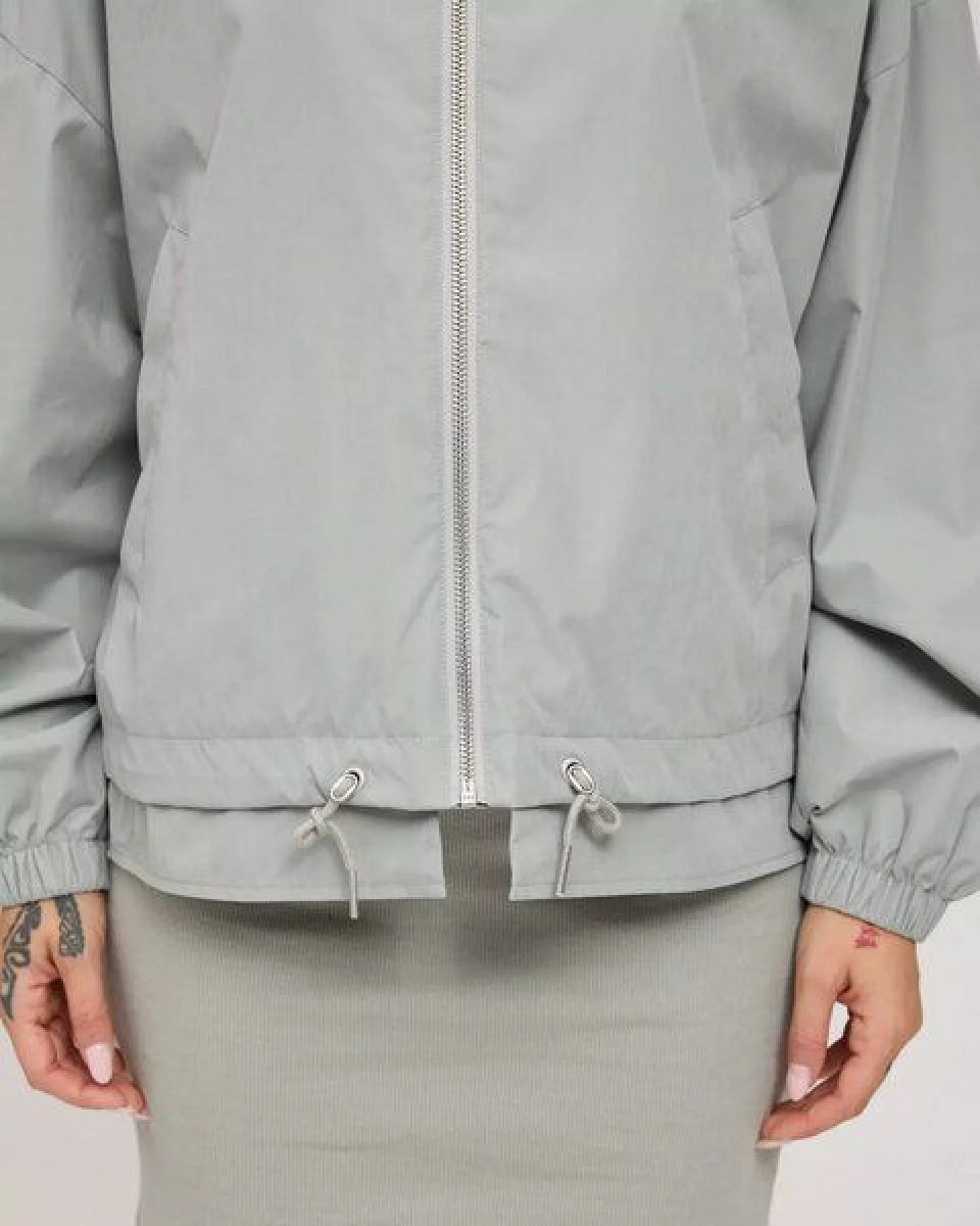 Mazine Leichte Übergangsjacke Layer Look Light - aus recyceltem Polyester – Ansicht 3