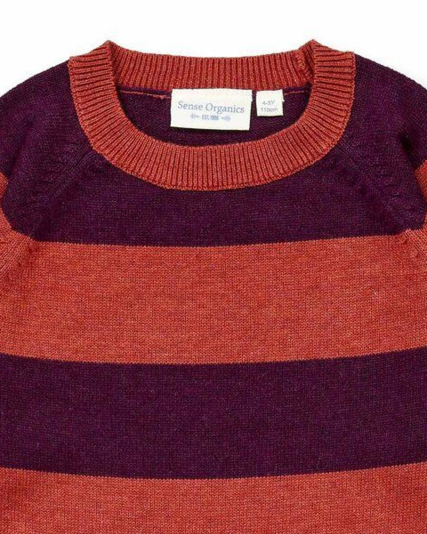 Sense Organics Mädchen Strickkleid in Terrakottarot-Bordeauxrot geringelt, Modell MARVA – Ansicht 2