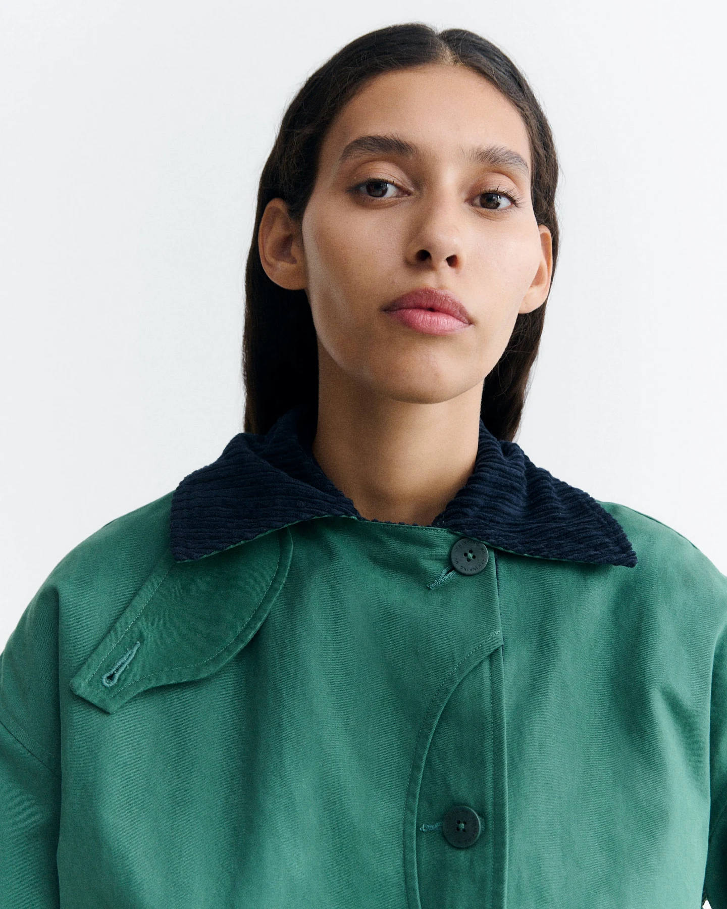 Thinking MU Damen vegan Jacke Norma Oversize Quilted Grün – Ansicht 2