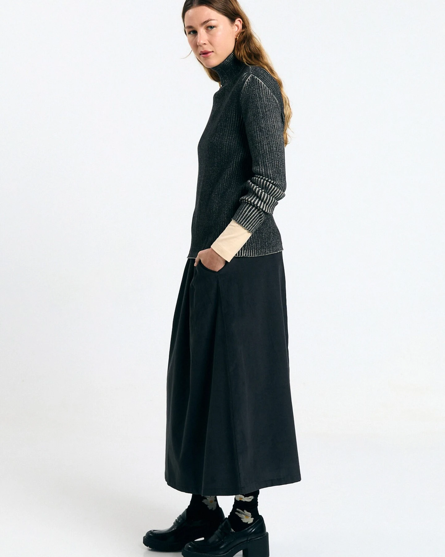 SUITE13LAB Damen vegan Pullover Muge Schwarz – Ansicht 2