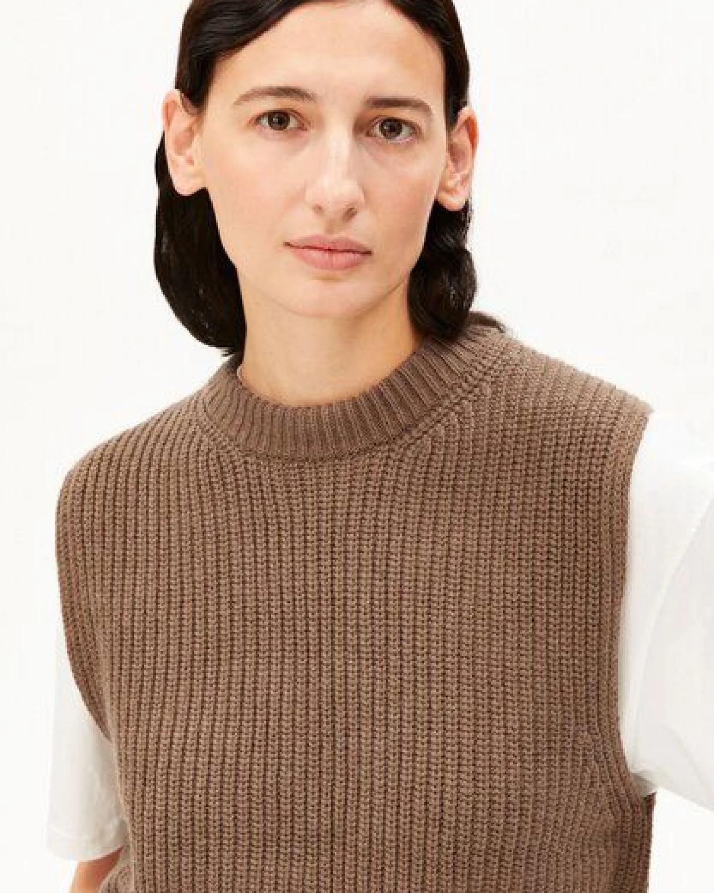 ARMEDANGELS RIB KNIT Damen Strickweste aus Bio-Woll Mix – Ansicht 3