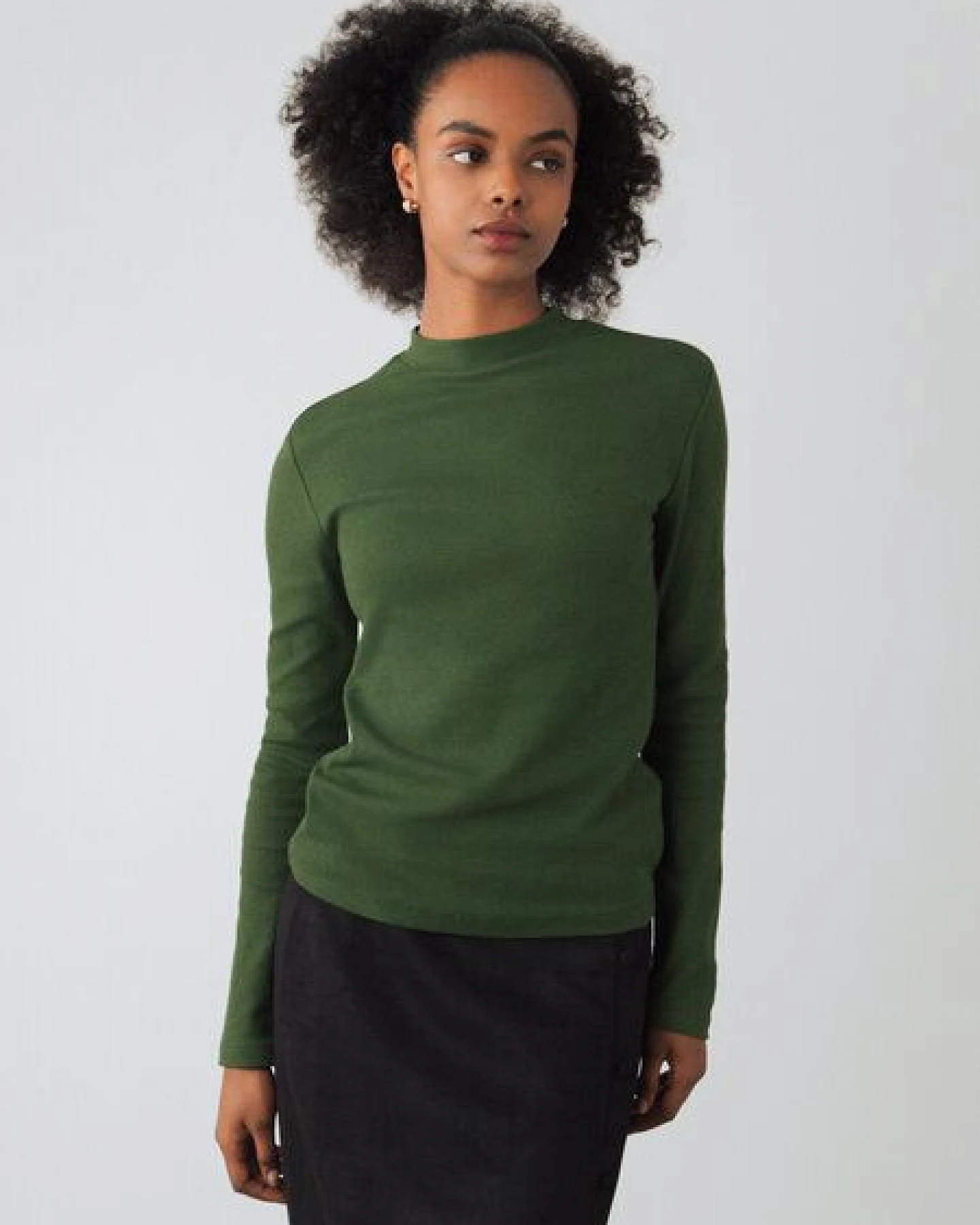 Honest Basics Damen Langarm Shirt mit Stehkragen aus Bio- und recycelter Baumwolle – Ansicht 3