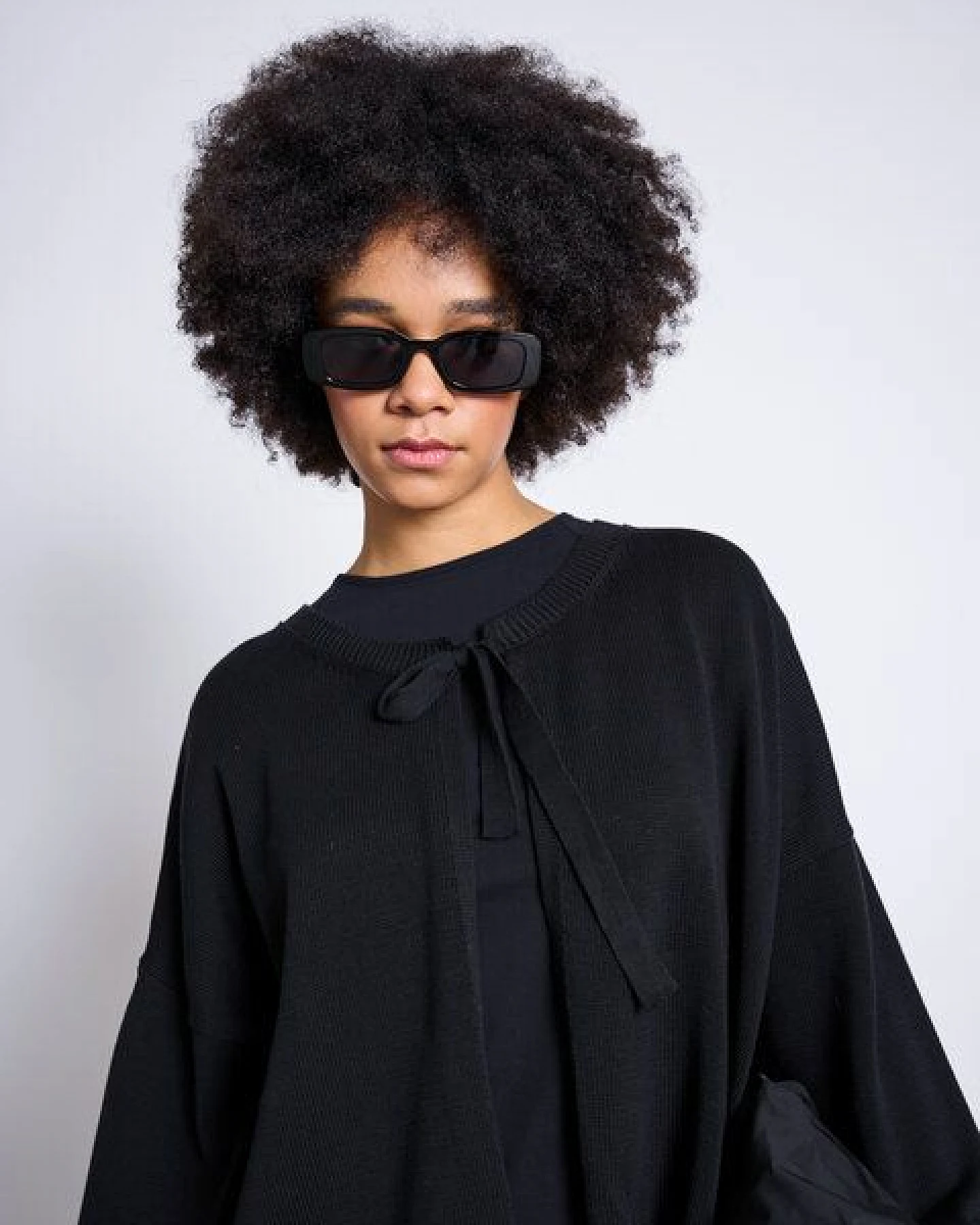JAN N JUNE Oversized Strickjacke ZEA mit Bindeband GOTS – Ansicht 3