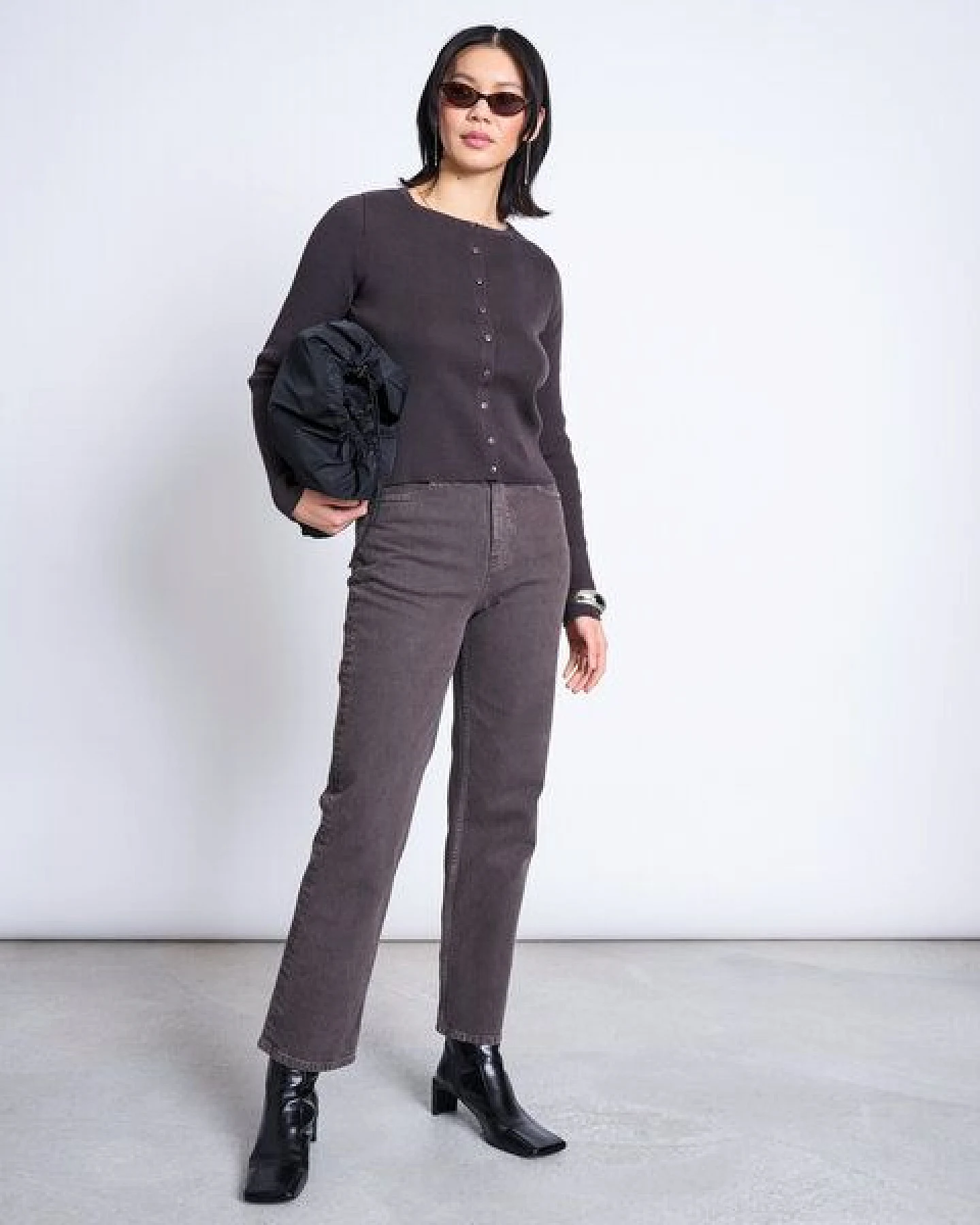 JAN N JUNE Crewneck Cardigan aus Baumwolle GLIMT GOTS – Ansicht 2