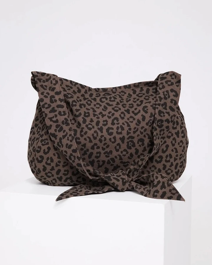 Produktseite: Schultertasche Printed Denim Braun