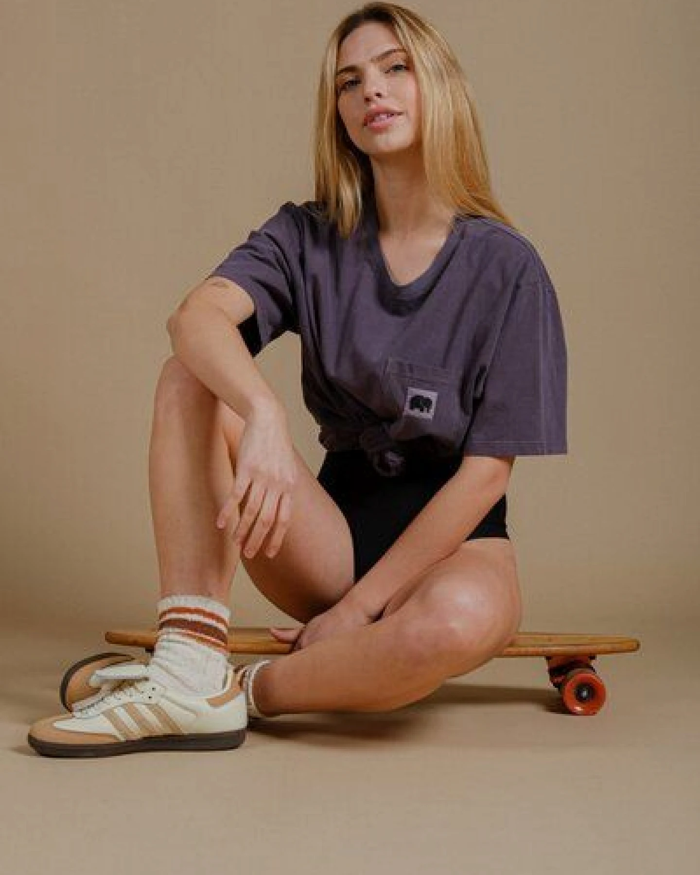 Trendsplant Women's Garceta Pigment Dyed T-Shirt Sunset Purple – Ansicht 2
