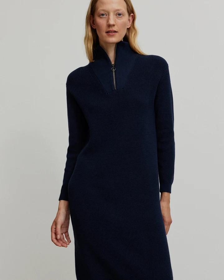 Recolution Damen vegan Strickkleid Stellera Dark Navy