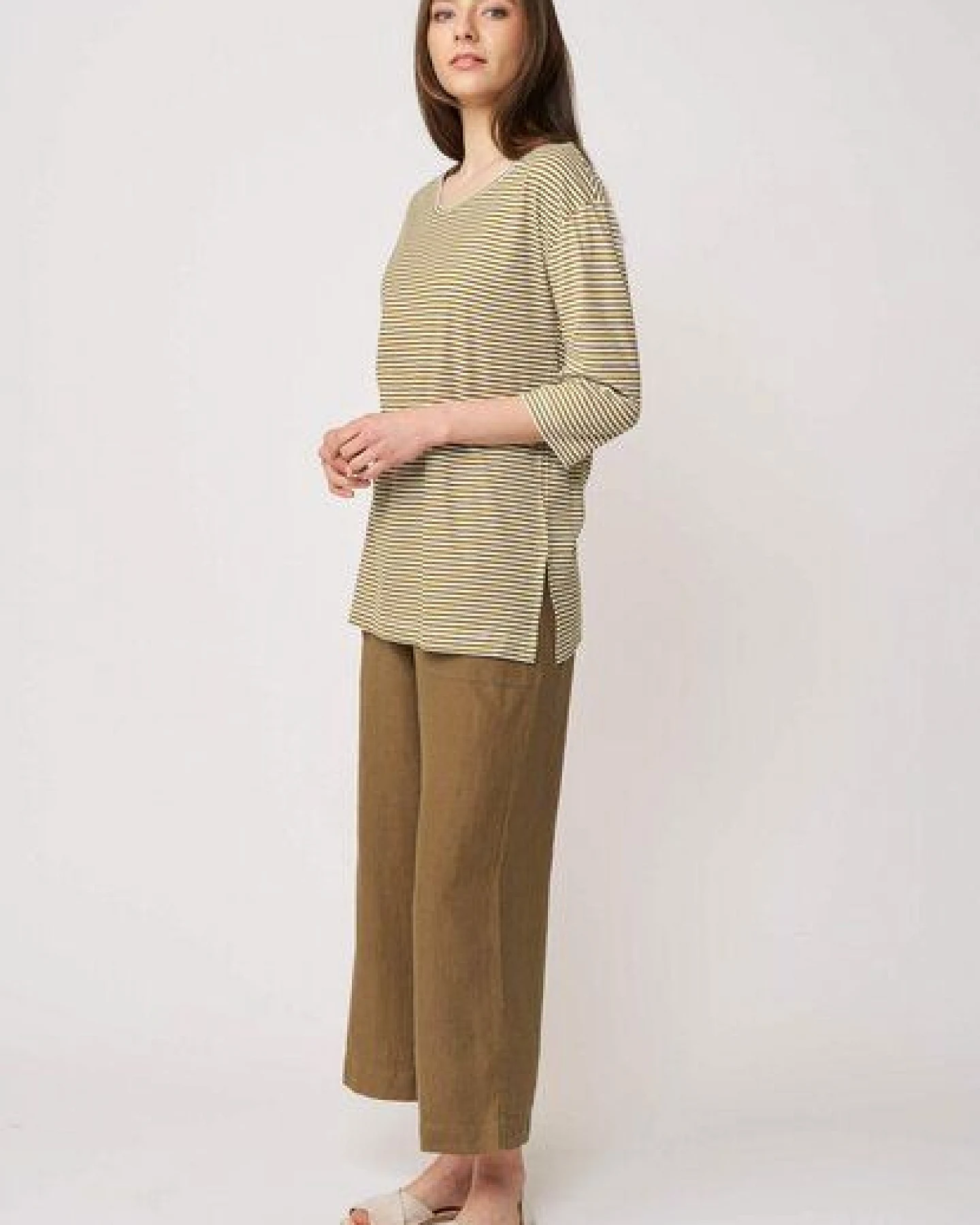 LANA Organic Longshirt, Modell Lia – Ansicht 3
