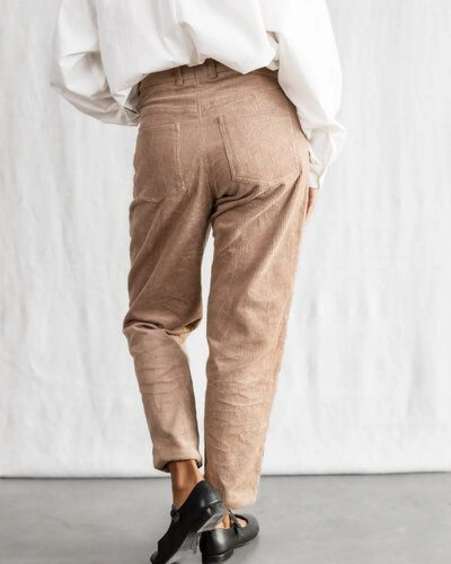 Jyoti - Fair Works Baumwollcord Hose Palash – Ansicht 3