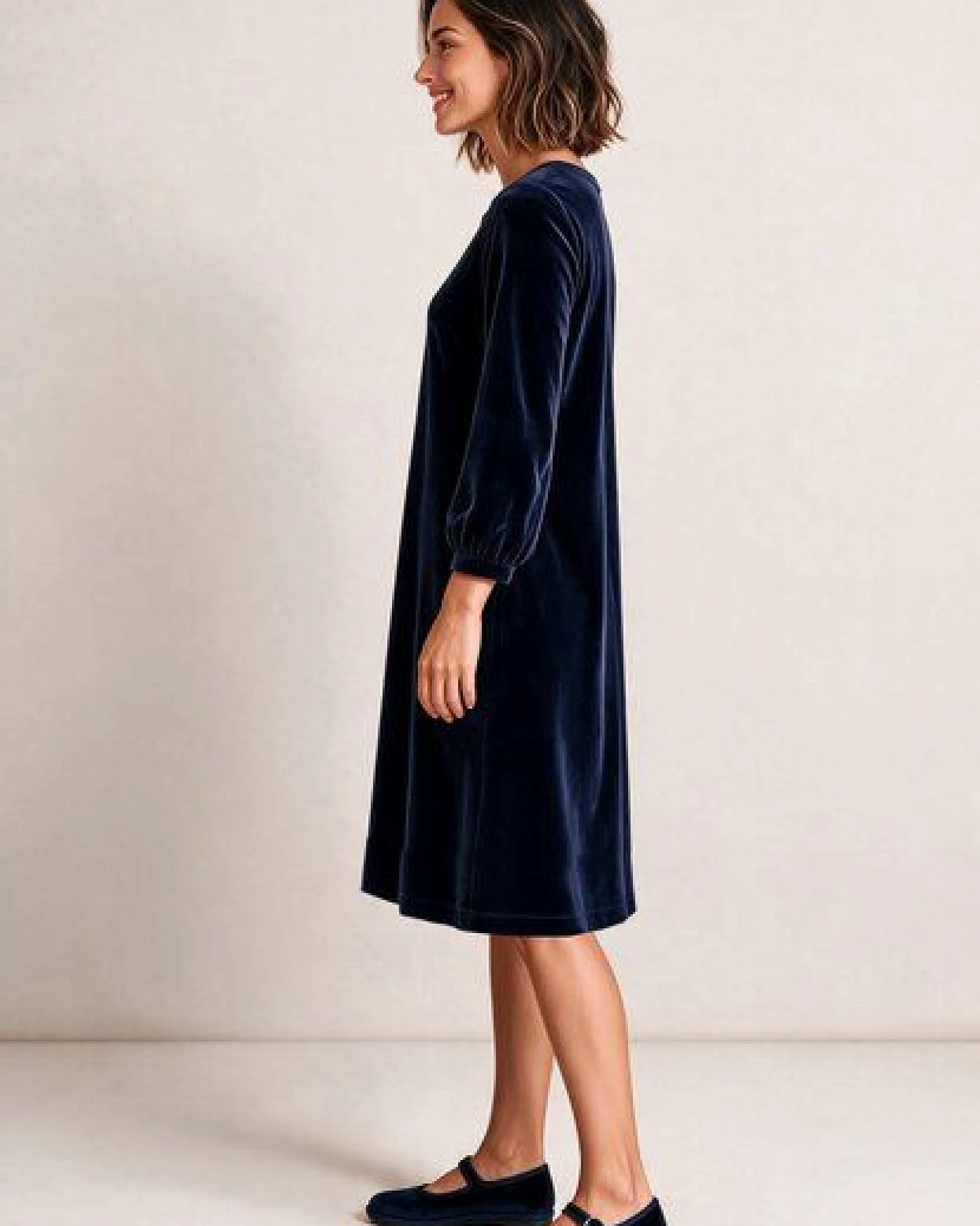 LANA Organic Samtkleid, Modell Isolde – Ansicht 3