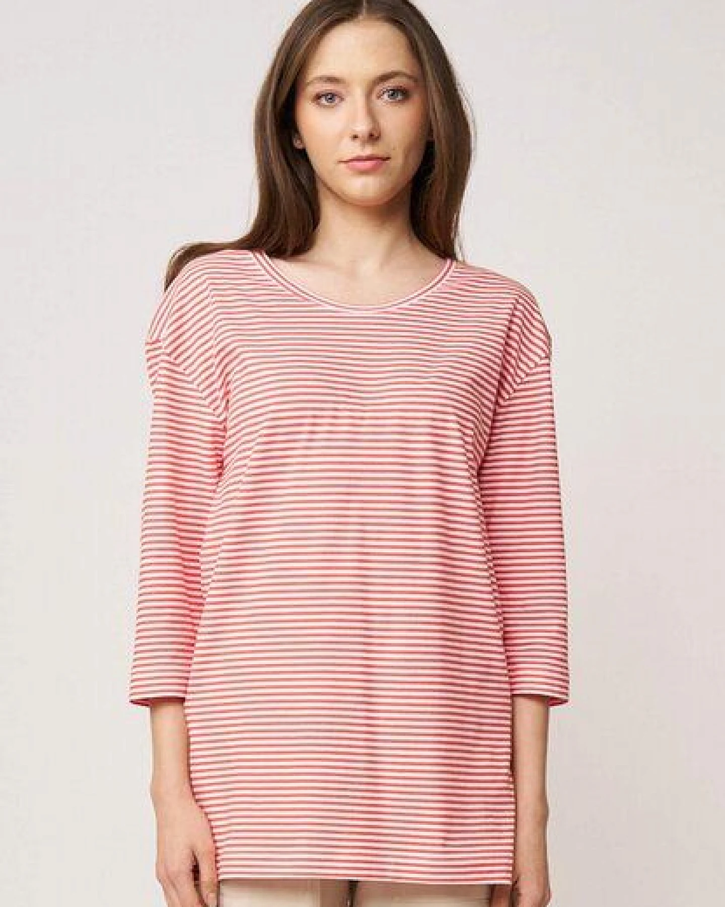 LANA Organic Longshirt, Modell Lia – Ansicht 2