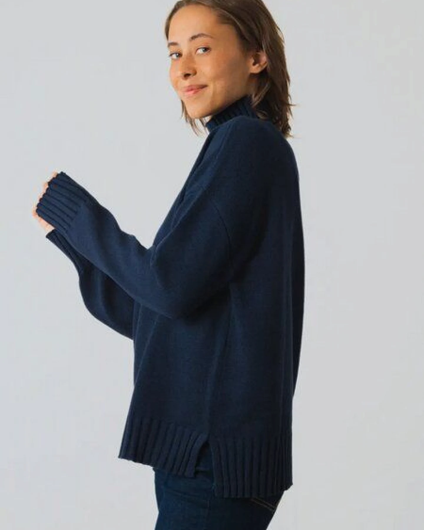 Honest Basics Damen Mock-Pullover aus Bio-Baumwolle – Ansicht 3