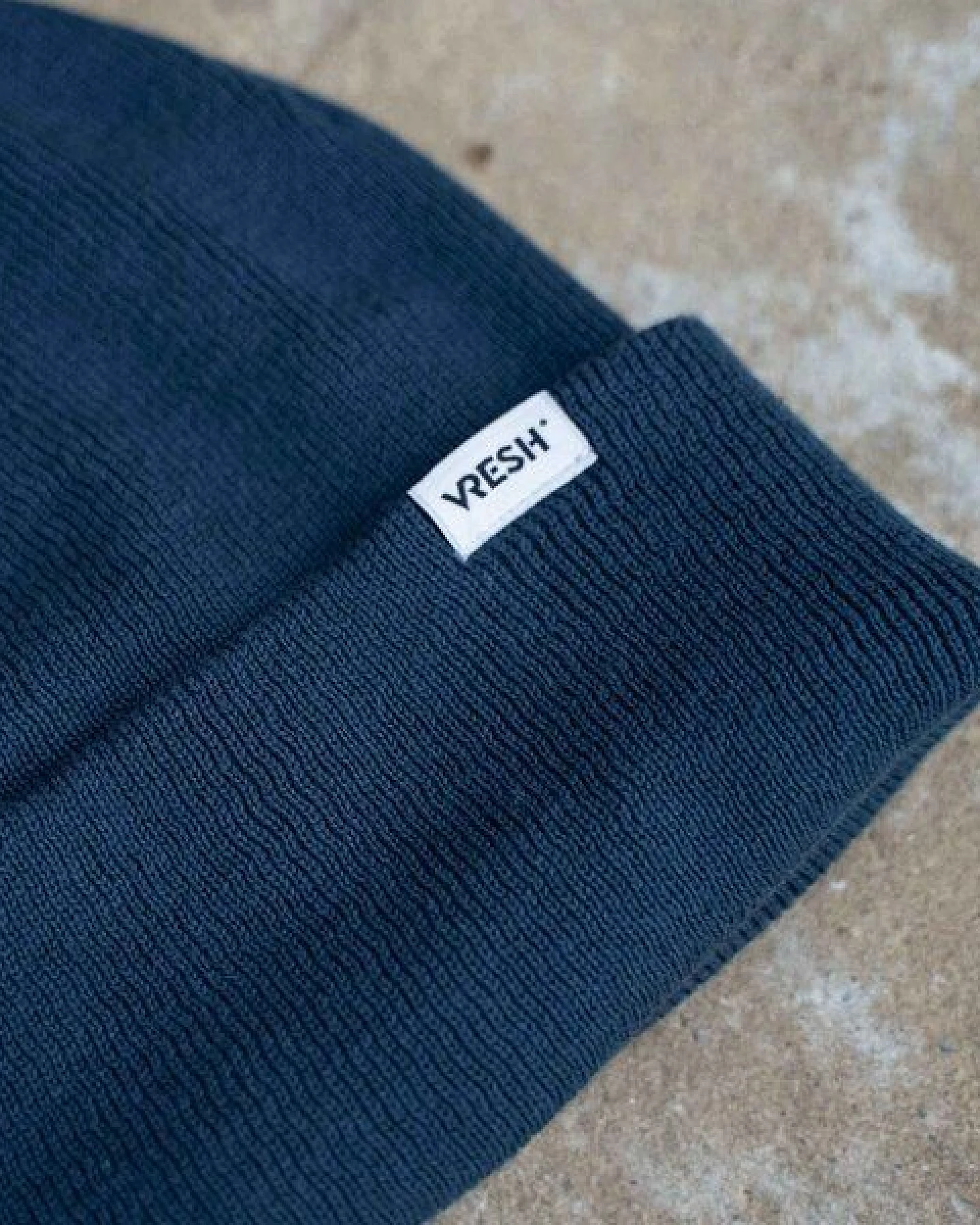 Vresh Clothing Veo - Classy Beanie aus Biobaumwolle – Ansicht 2