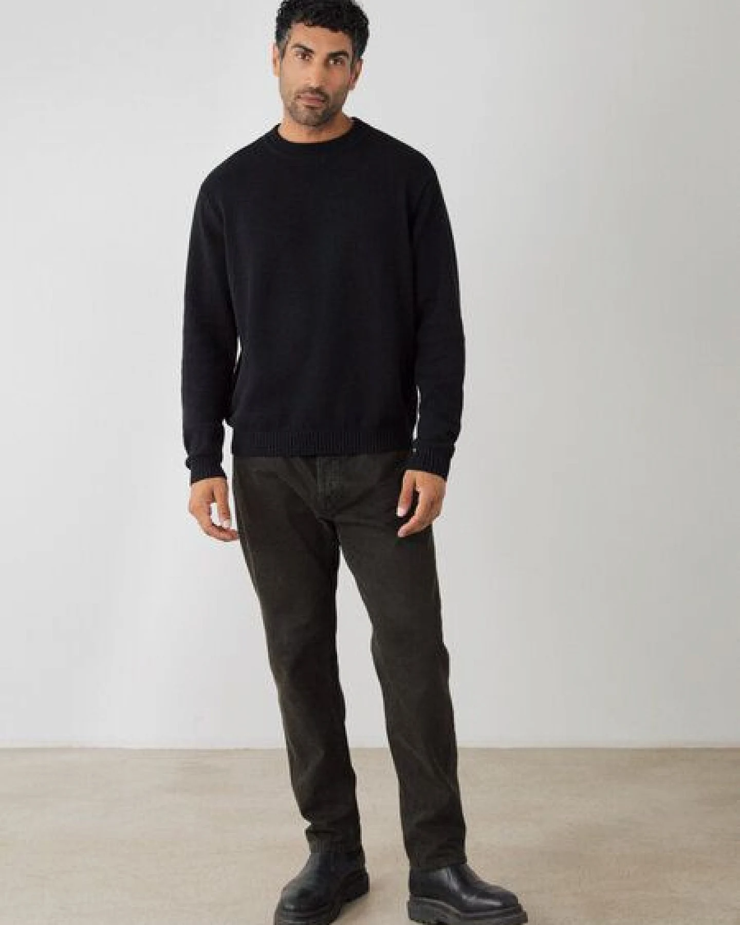 Honest Basics Herren Crew-Pullover aus 100% Bio-Baumwolle – Ansicht 4
