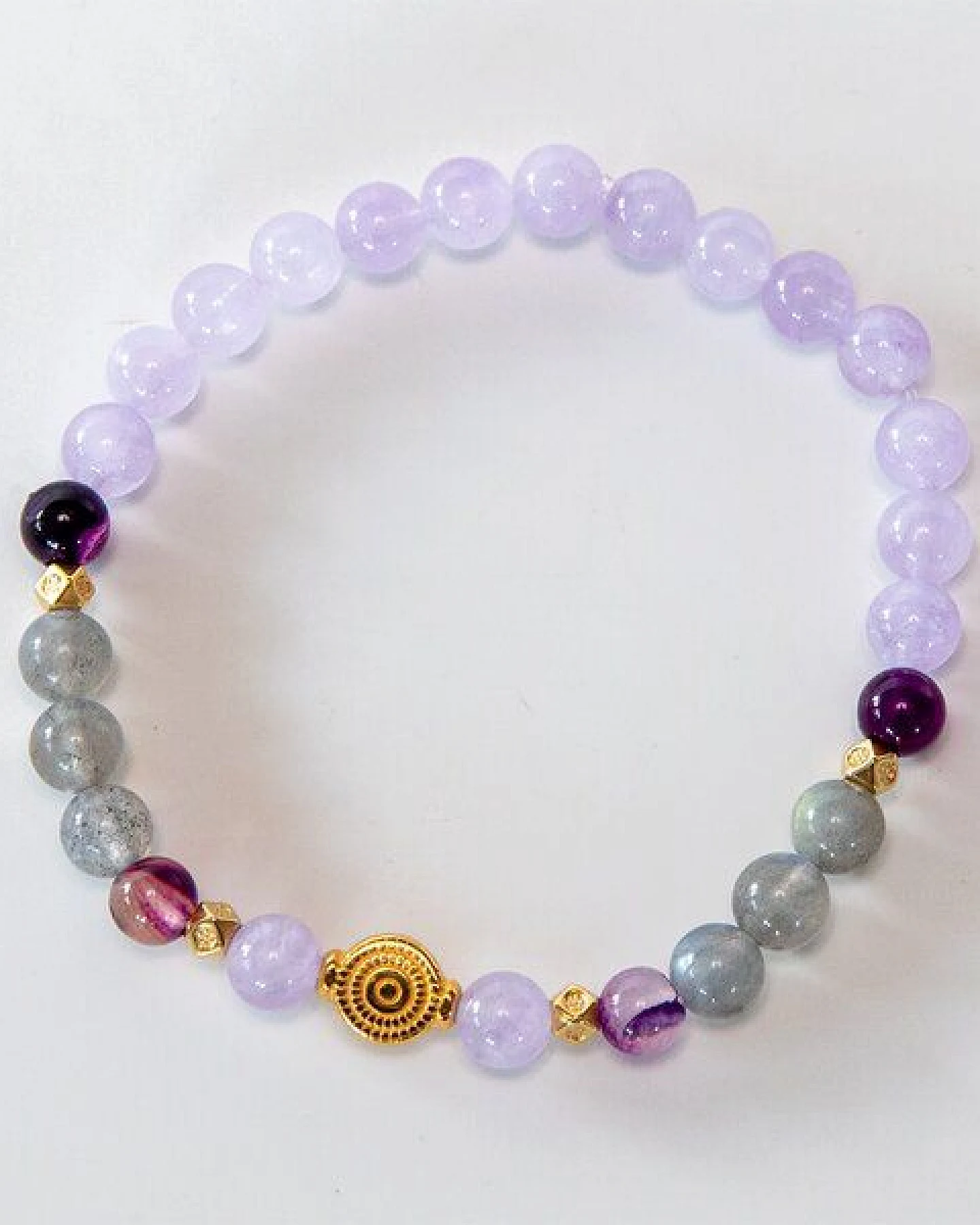 Divasya Armband "Innerer Frieden" aus Amethyst & Mondstein – Ansicht 3