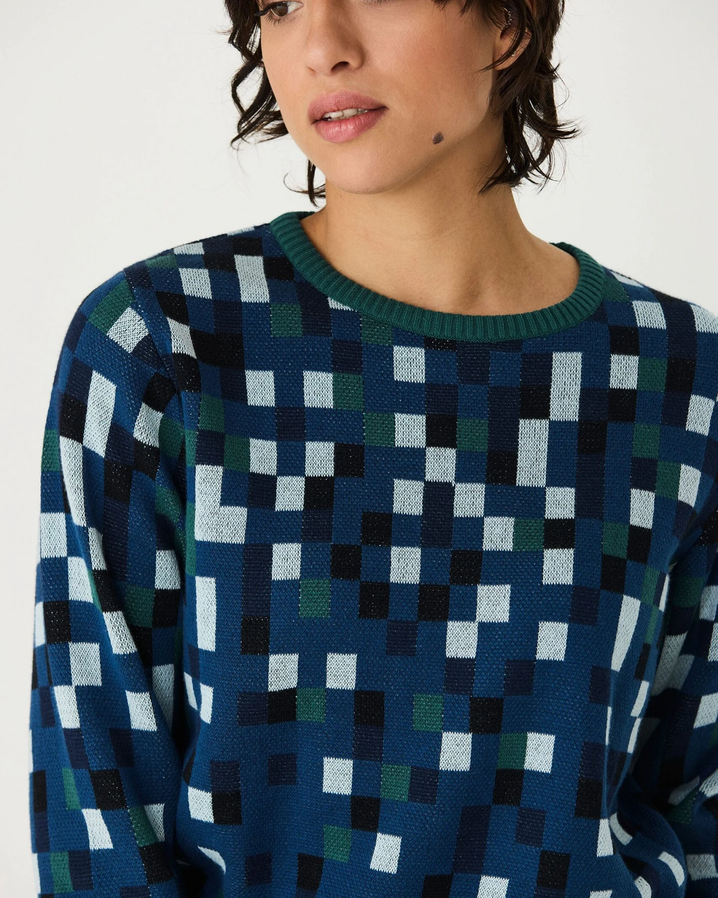 SKFK Damen vegan Pullover Iradi Mehrfarbig Blau – Ansicht 2