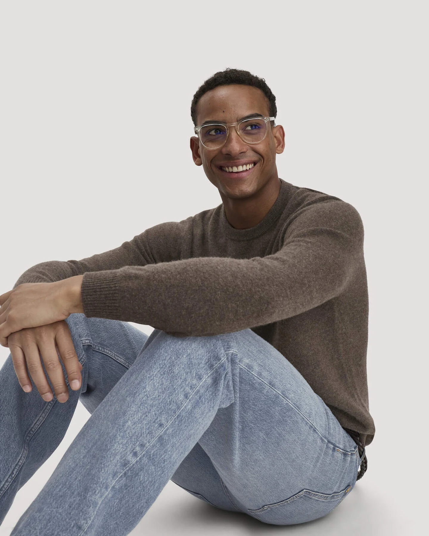 hessnatur Herren Jeans MADS Relaxed aus Bio-Denim mit recycelter Baumwolle - blau - Größe 32/32 – Ansicht 4
