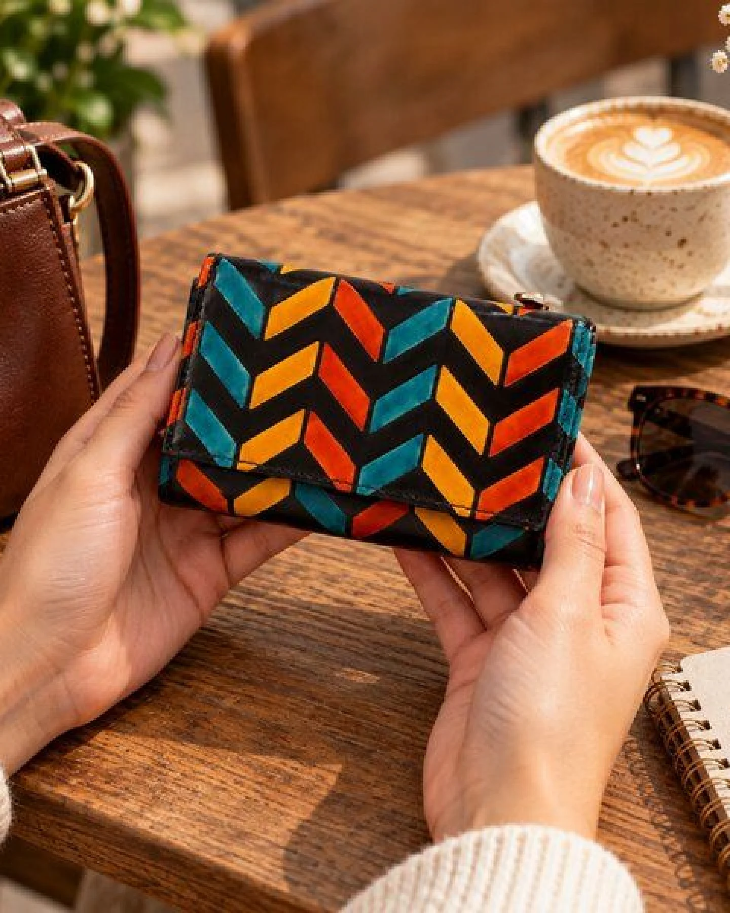Janselo Nomad Lines Design Shanti-Leder-Mini-Geldbörse – Ansicht 4
