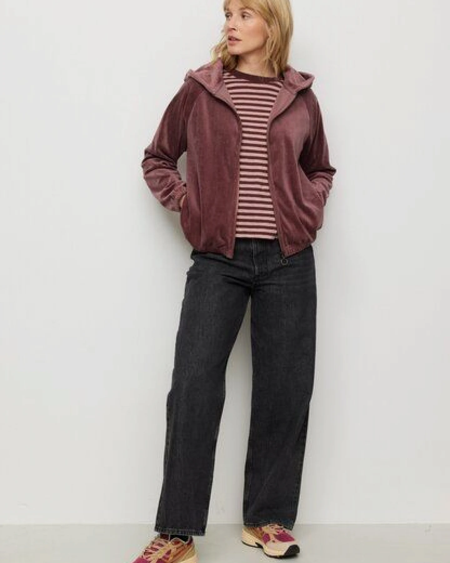 Damen Nicki Sweatjacke aus Baumwolle - HELICONIA - recolution – Ansicht 2