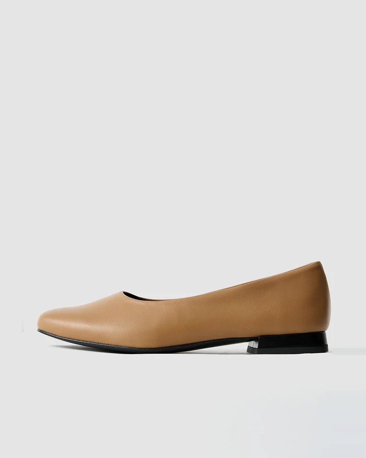 BOHEMA Damen vegan Pumps Carmel Diana Square Toe Beige