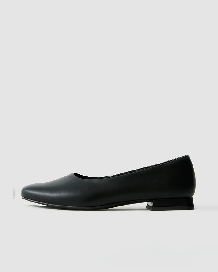 BOHEMA Damen vegan Ballerinas Diana Square Toe Schwarz