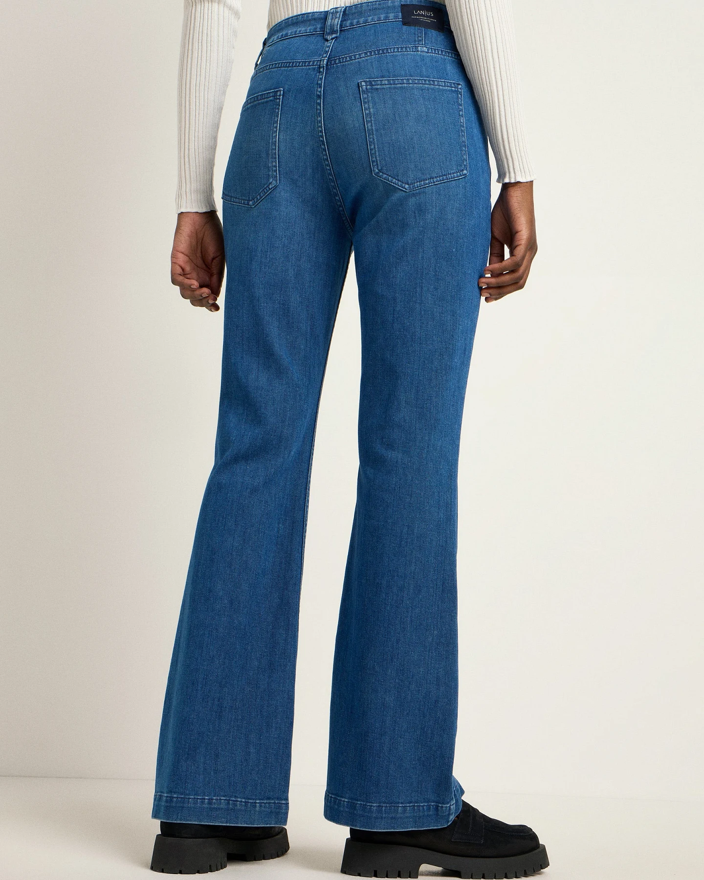Flared Jeans (GOTS) – Ansicht 5