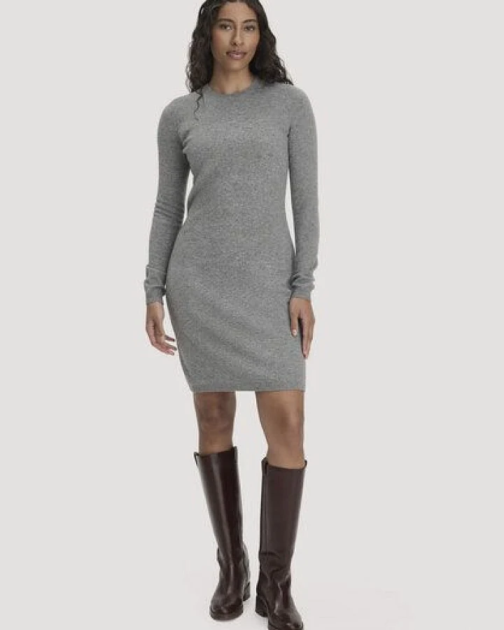 hessnatur Strickkleid Regular aus Bio-Schurwolle mit Cashmere