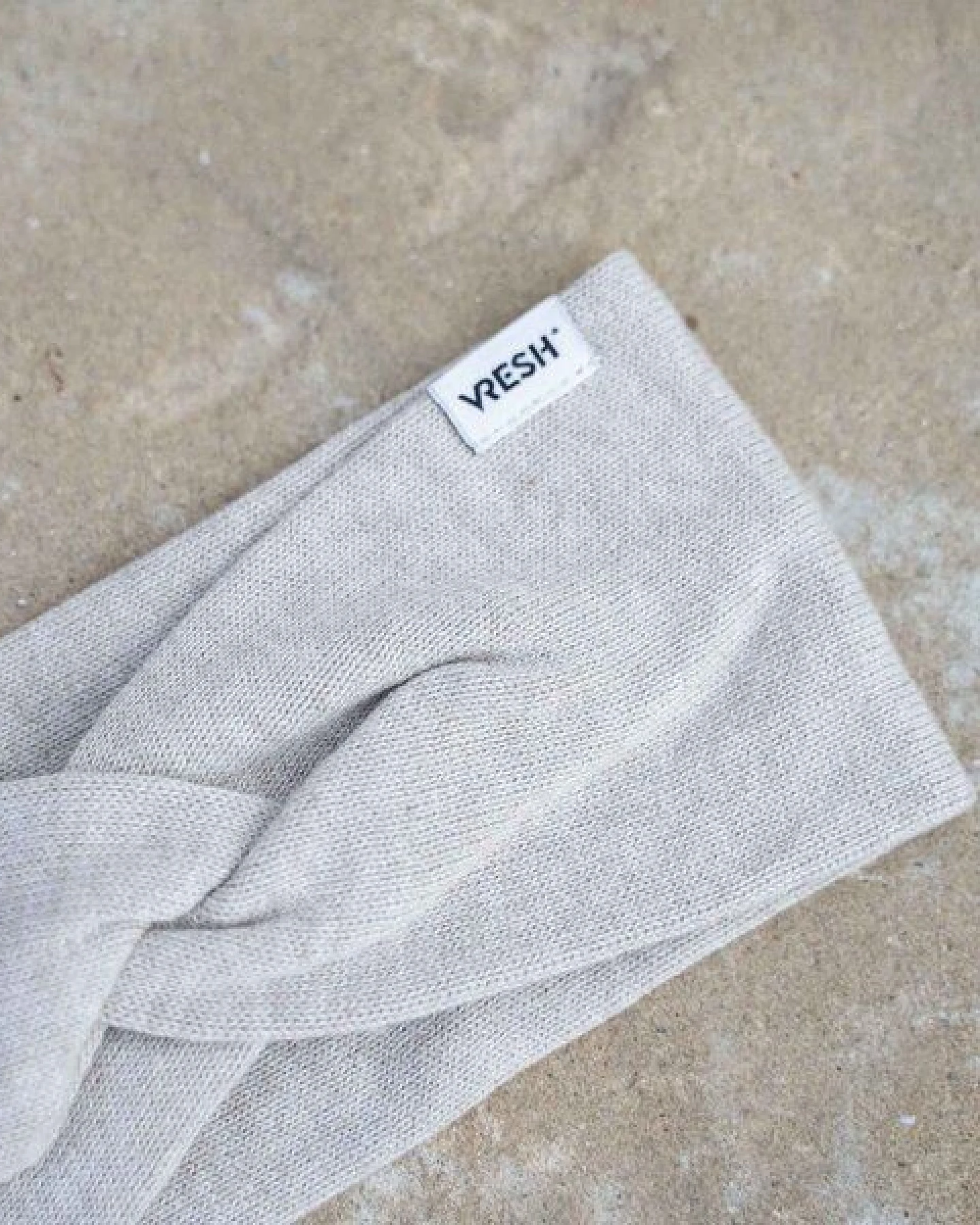 Vresh Clothing Avivi - Strick Stirnband aus Biobaumwolle – Ansicht 2