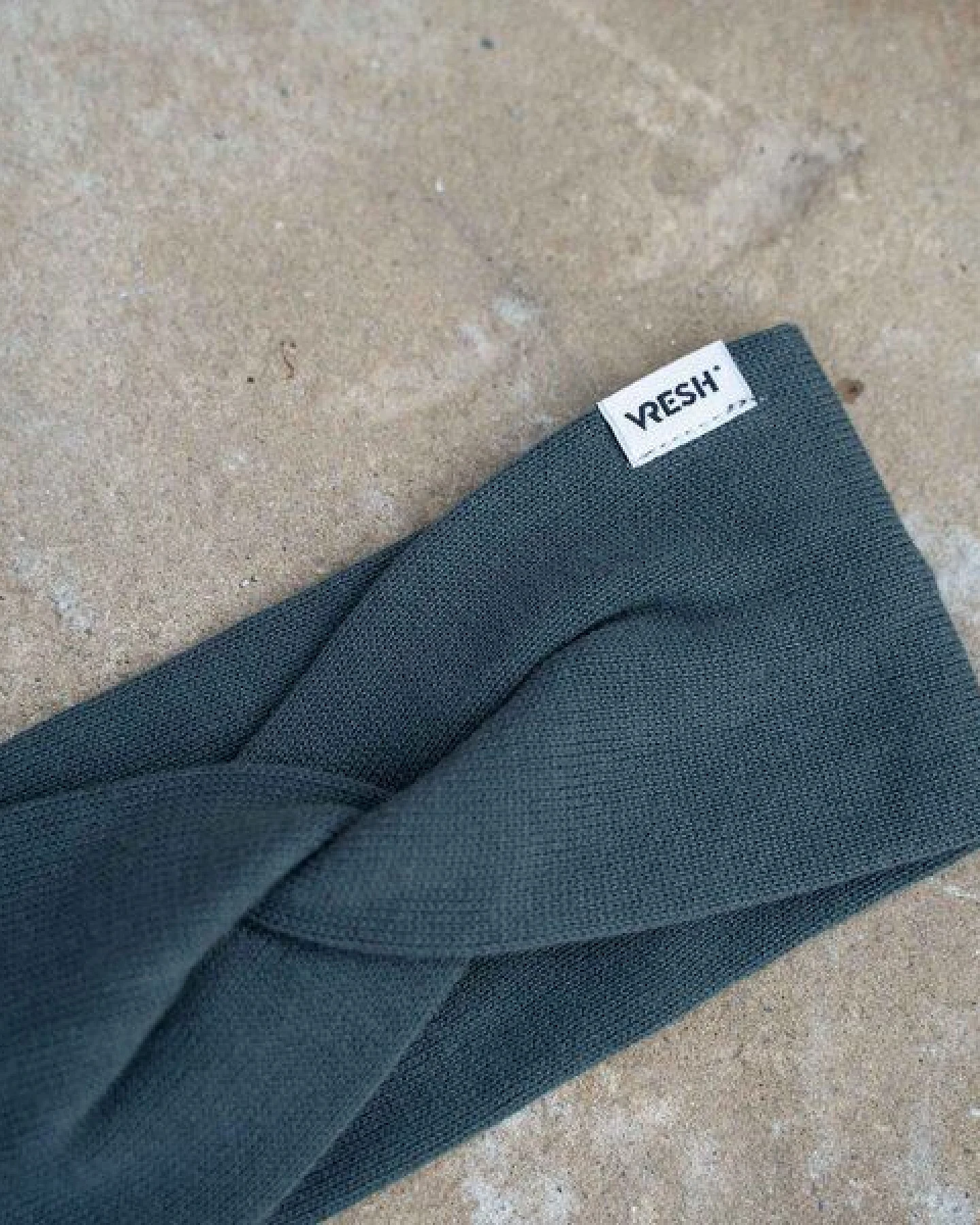 Vresh Clothing Avivi - Strick Stirnband aus Biobaumwolle – Ansicht 2