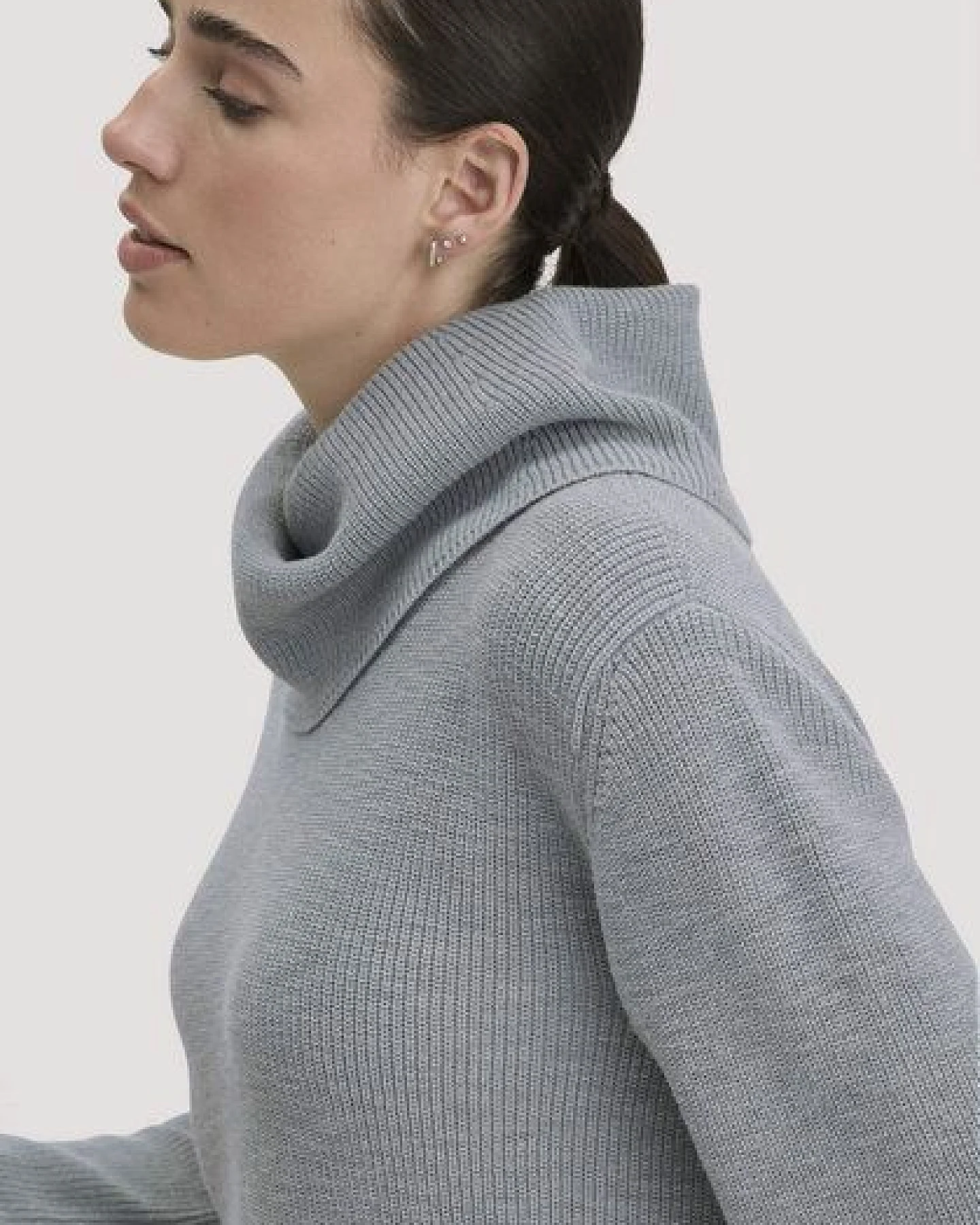 hessnatur Strickkleid Relaxed aus reiner Bio-Baumwolle – Ansicht 2