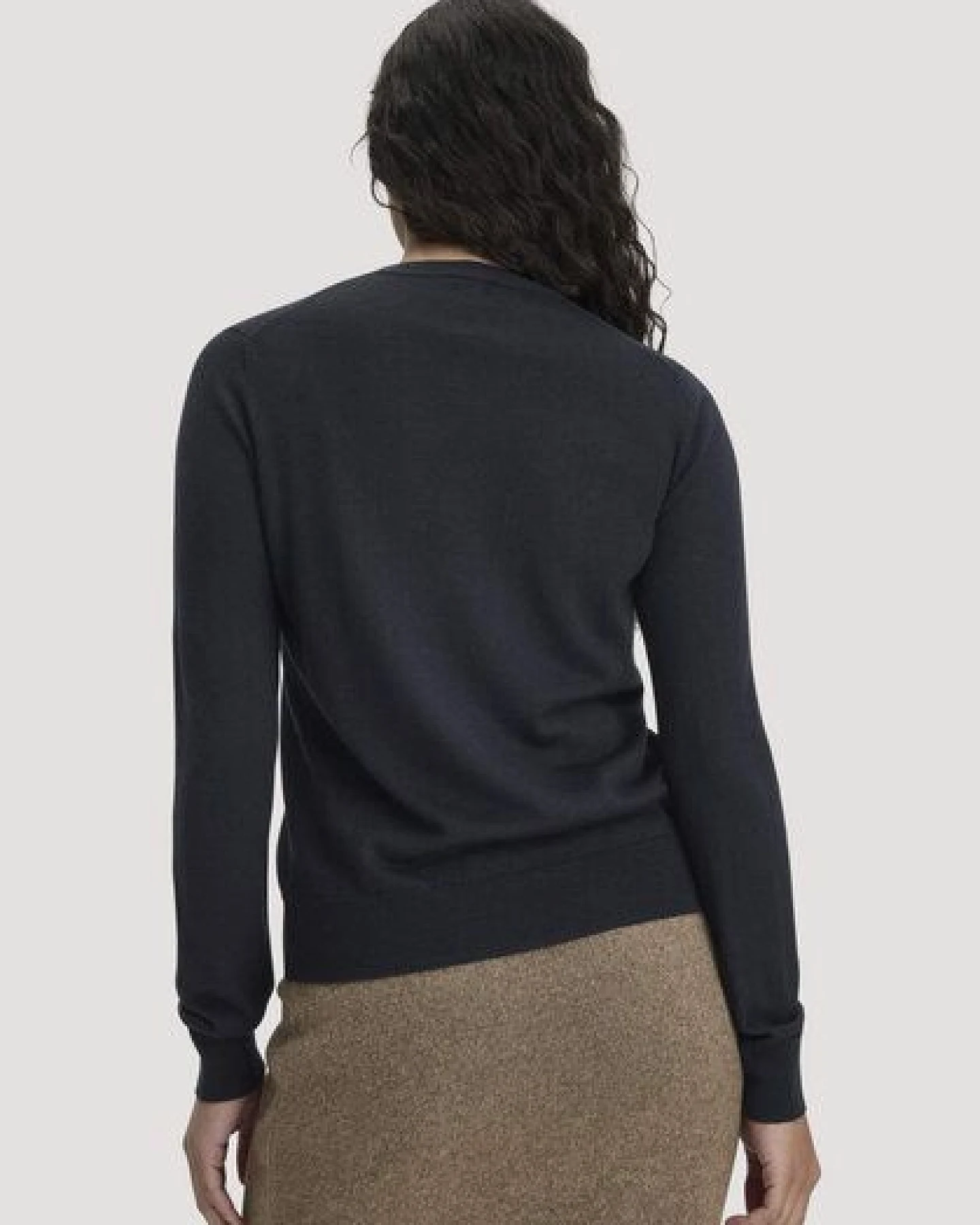 hessnatur Pullover Regular aus reiner Bio-Merinowolle – Ansicht 2