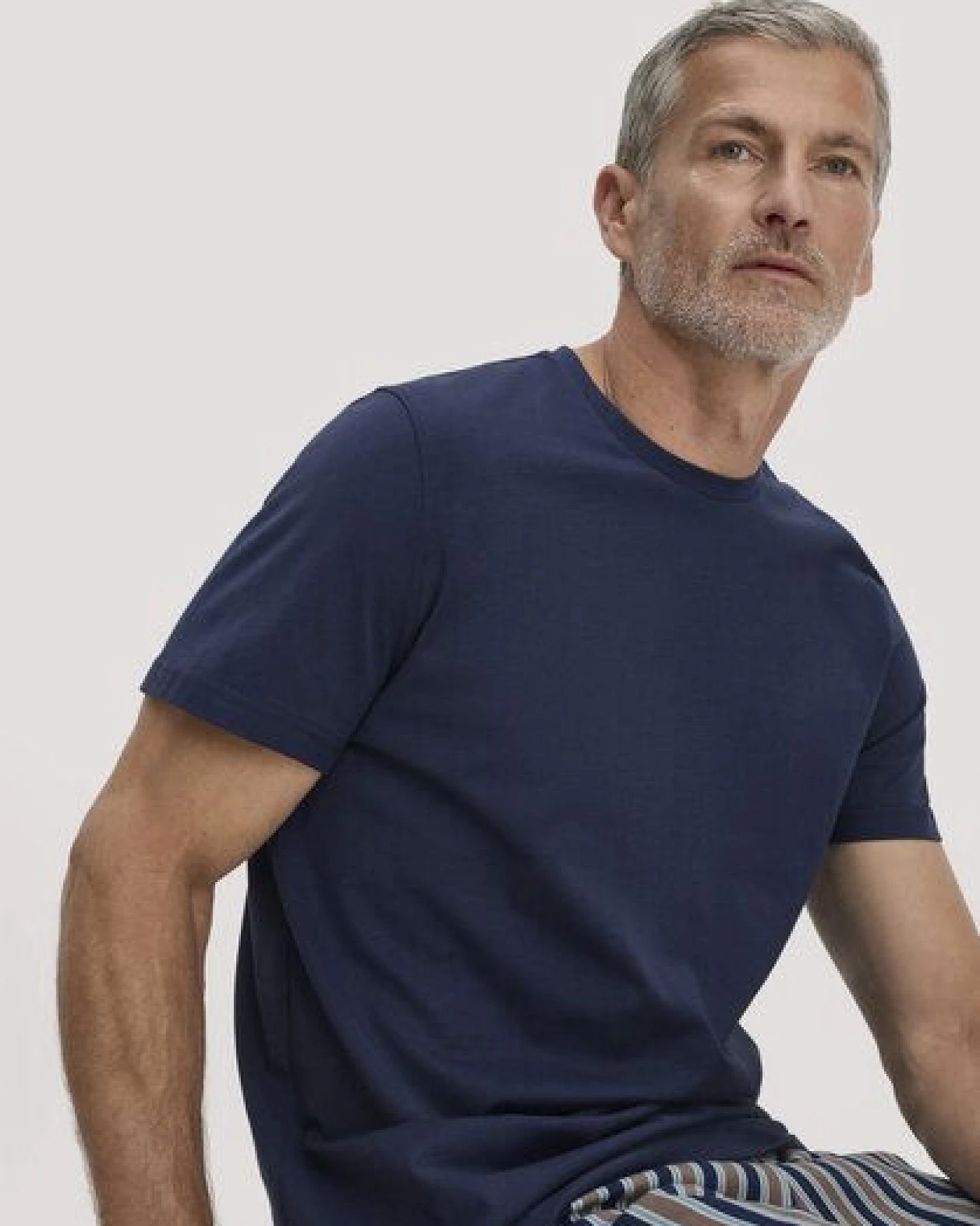 hessnatur Schlafshirt PURE COTTON aus reiner Bio-Baumwolle – Ansicht 4