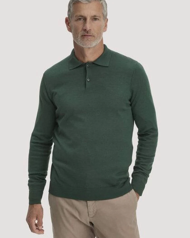 Produktseite: hessnatur Strick Polo Regular aus reiner Bio-Merinowolle