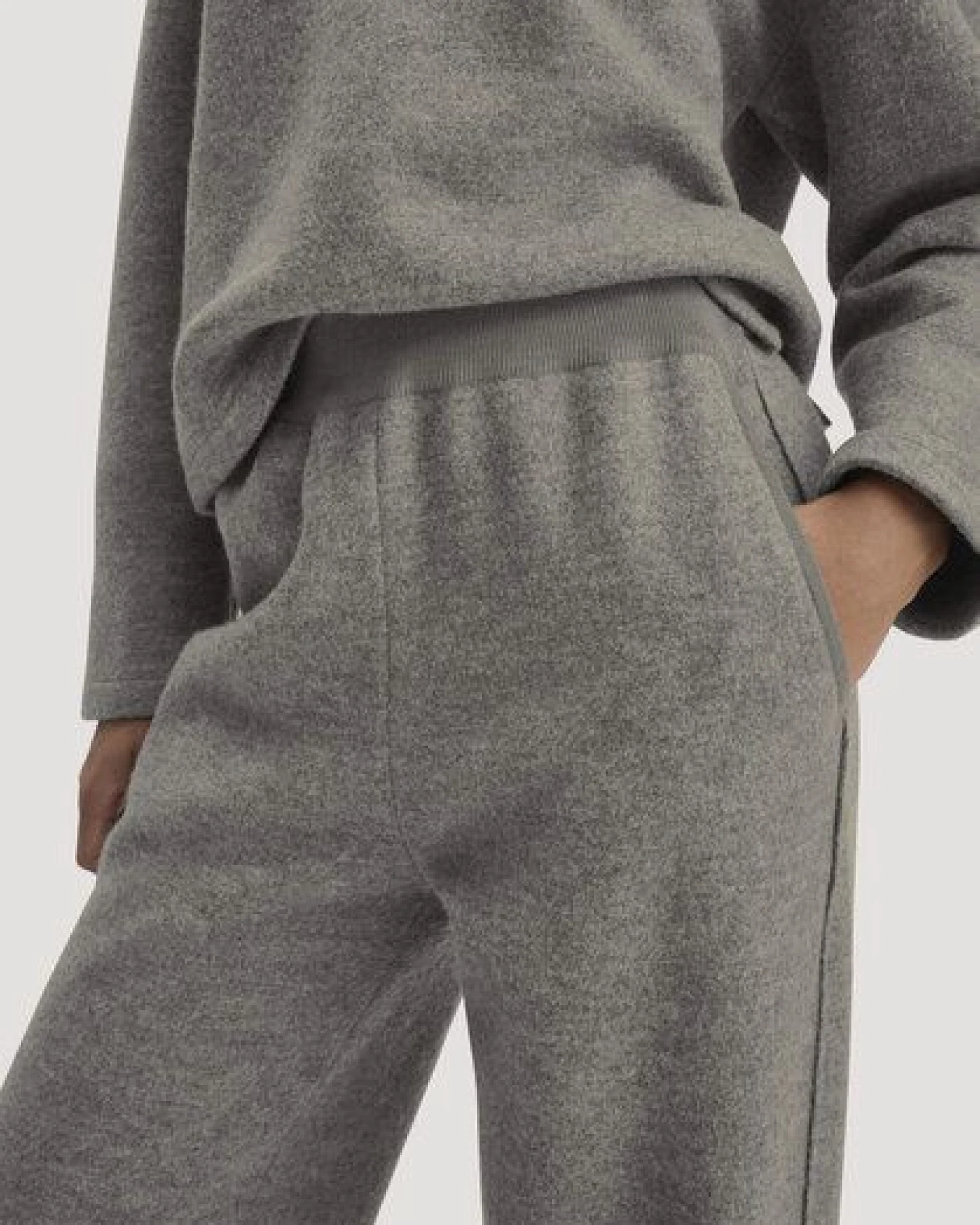 hessnatur Strickhose Relaxed aus reiner Bio-Merinowolle – Ansicht 2