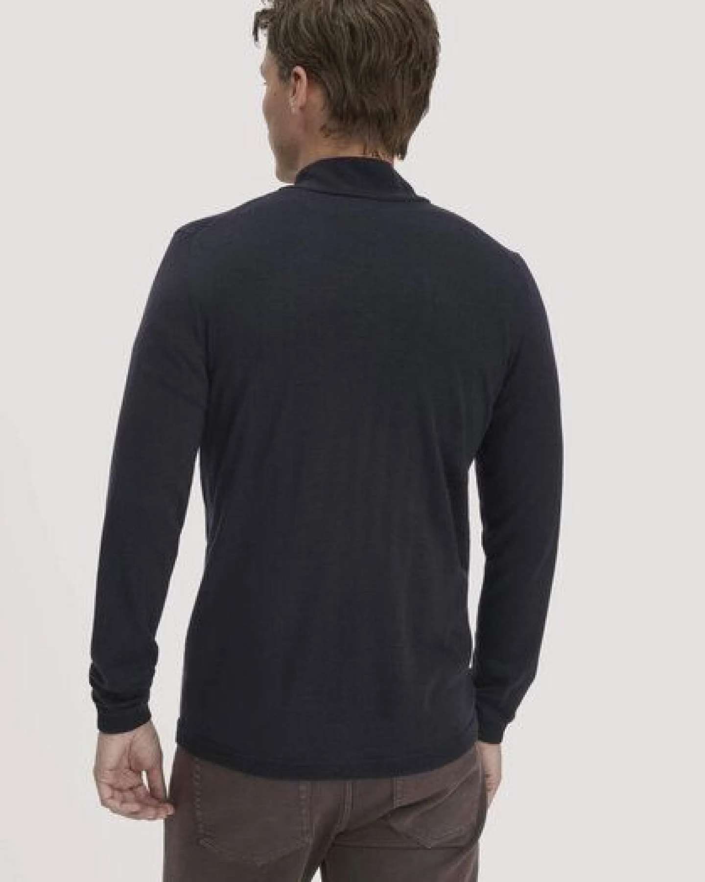 hessnatur Strickjacke Regular aus reiner Bio-Merinowolle – Ansicht 2