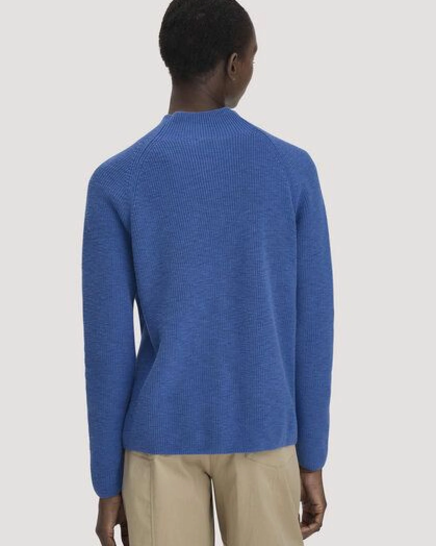 hessnatur Strickpullover Relaxed aus reiner Bio-Baumwolle – Ansicht 2