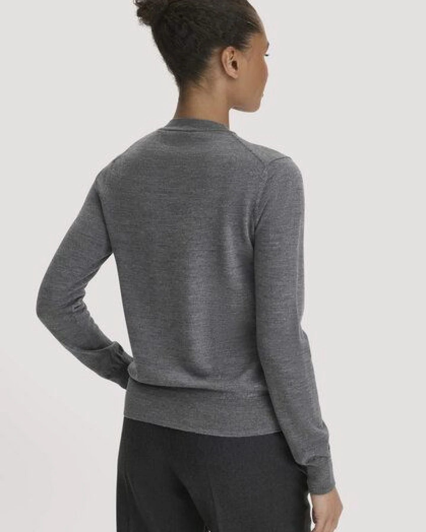 hessnatur Pullover Regular aus reiner Bio-Merinowolle – Ansicht 2