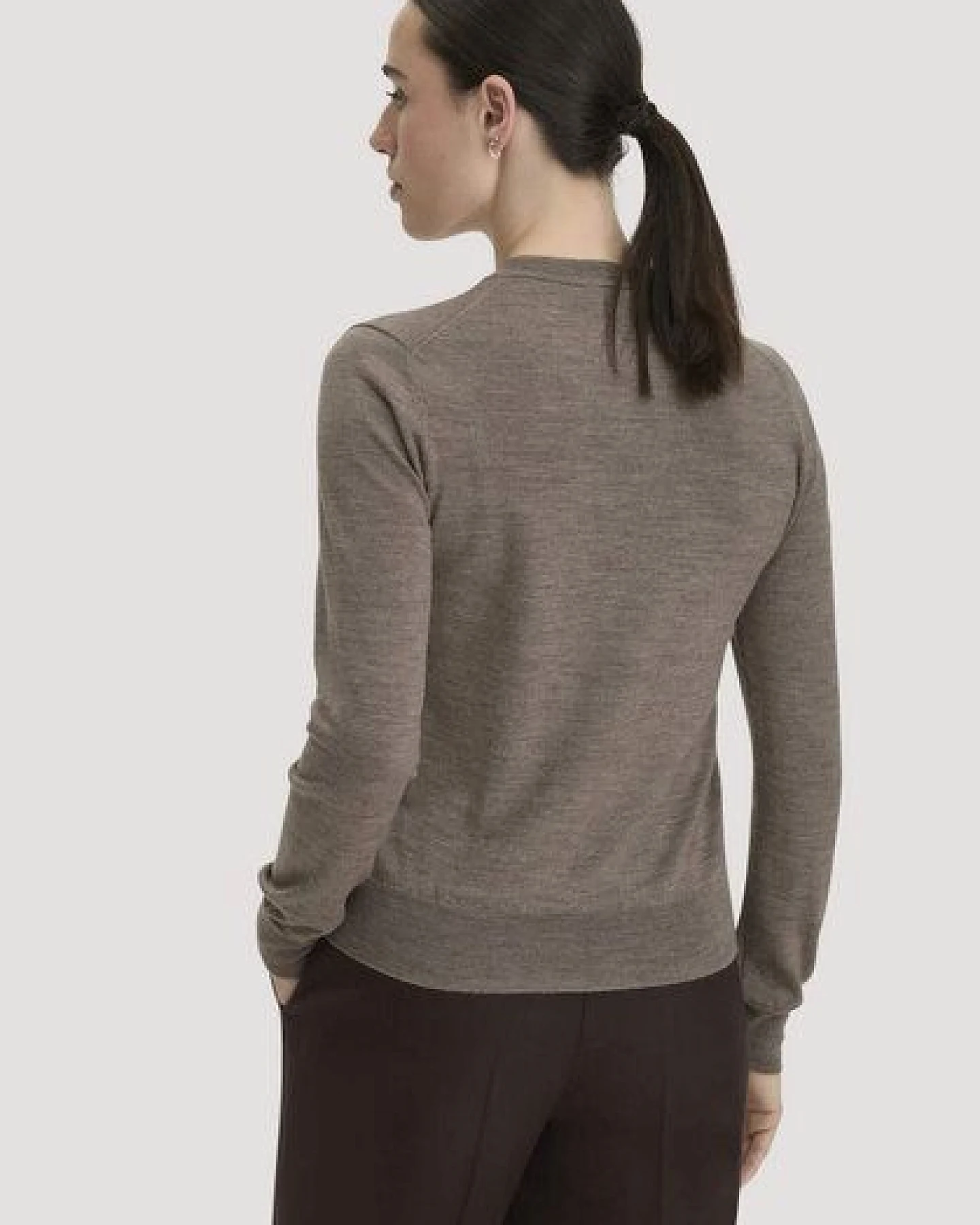 hessnatur Pullover Regular aus reiner Bio-Merinowolle – Ansicht 2