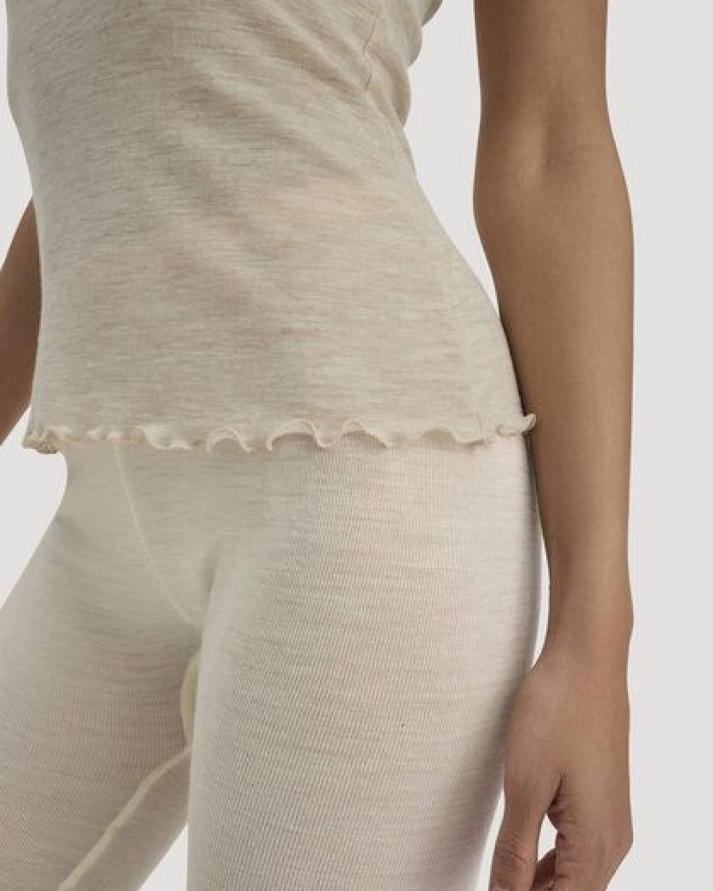hessnatur Spaghetti Top Pointelle aus reiner Bio-Merinowolle – Ansicht 2