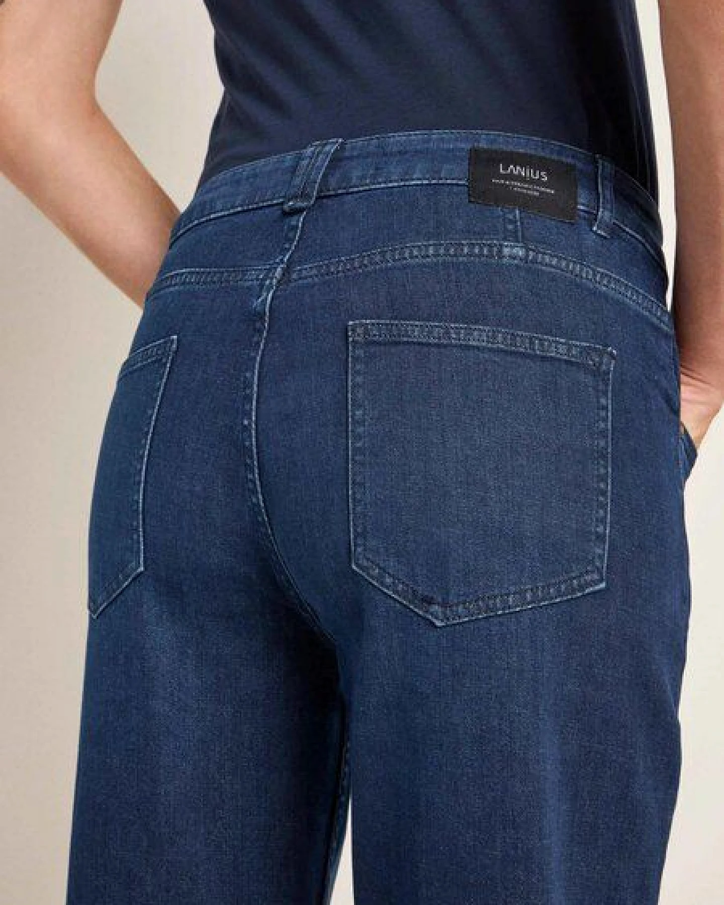 LANIUS Flared Jeans aus Bio-Baumwolle – Ansicht 3